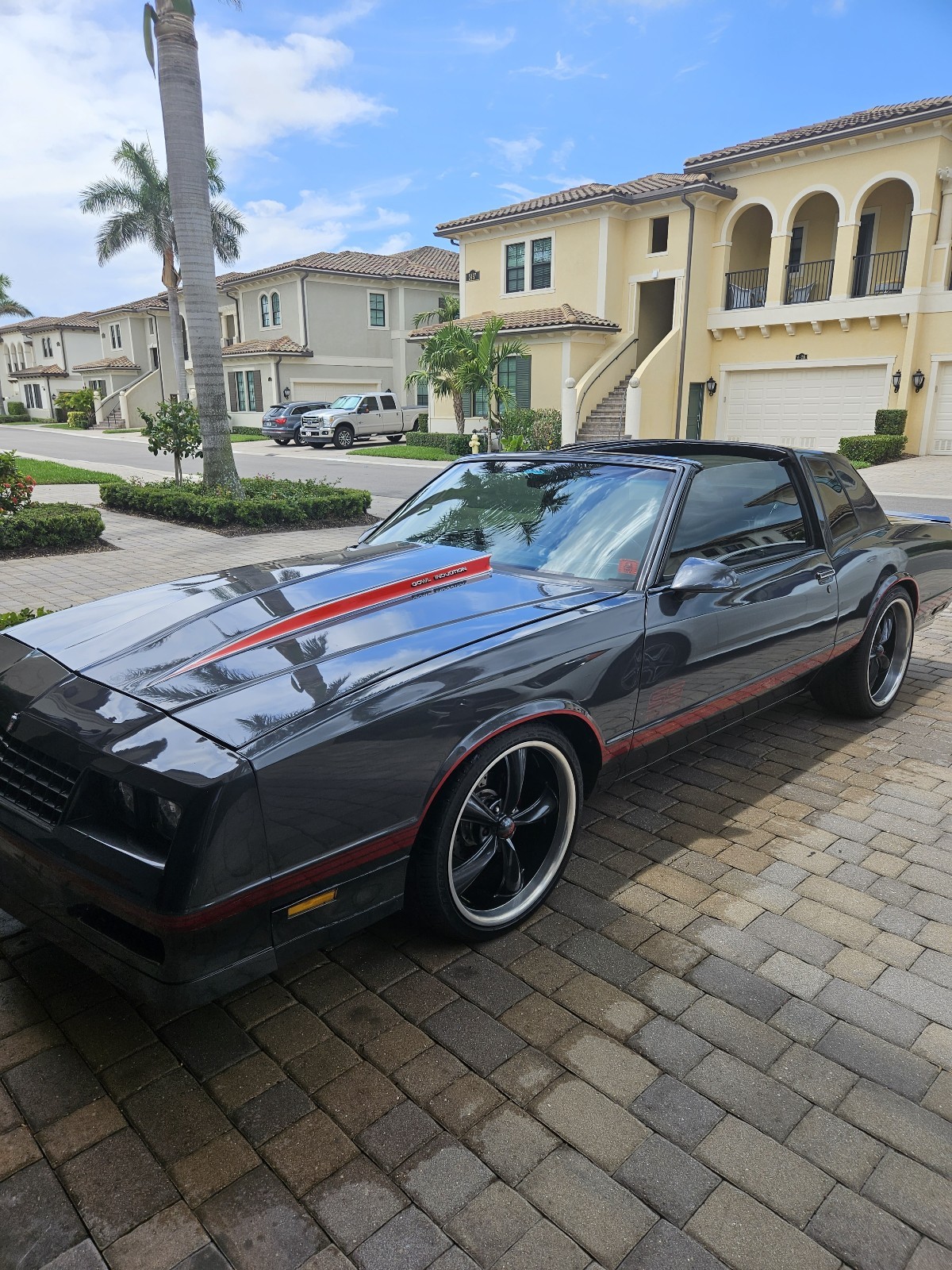 Chevrolet-Monte-Carlo-1987-6