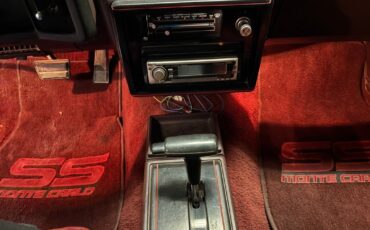 Chevrolet-Monte-Carlo-1987-Coupe-25