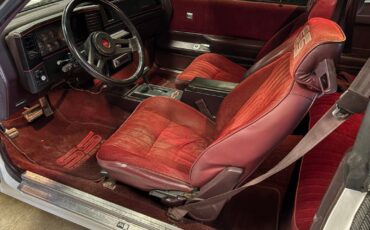 Chevrolet-Monte-Carlo-1987-Coupe-28