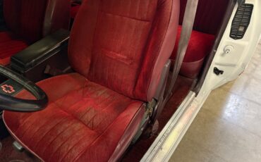 Chevrolet-Monte-Carlo-1987-Coupe-30