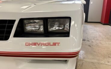 Chevrolet-Monte-Carlo-1987-Coupe-9