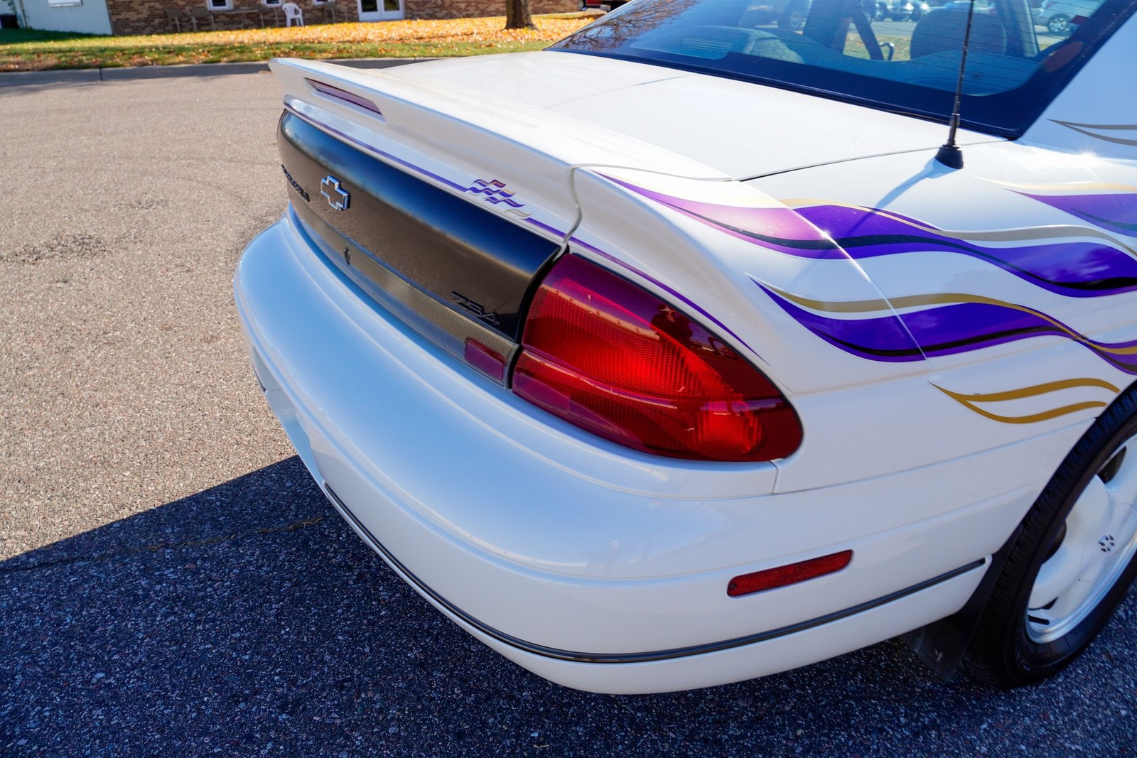 Chevrolet-Monte-Carlo-1995-Coupe-29