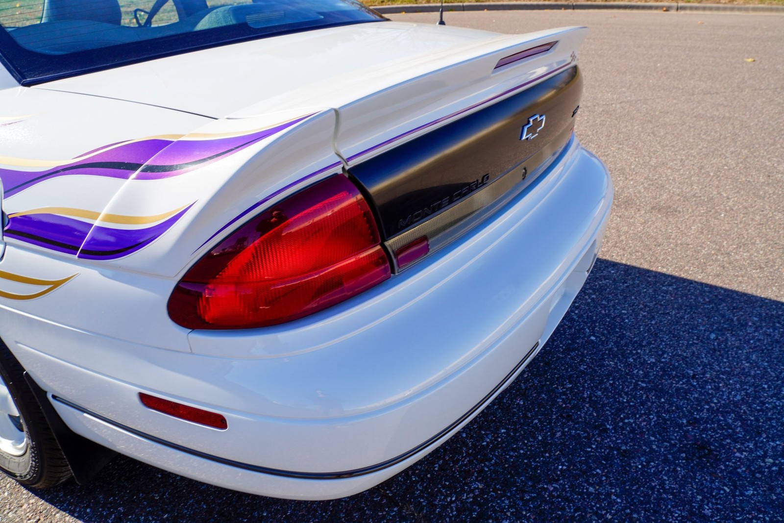 Chevrolet-Monte-Carlo-1995-Coupe-33