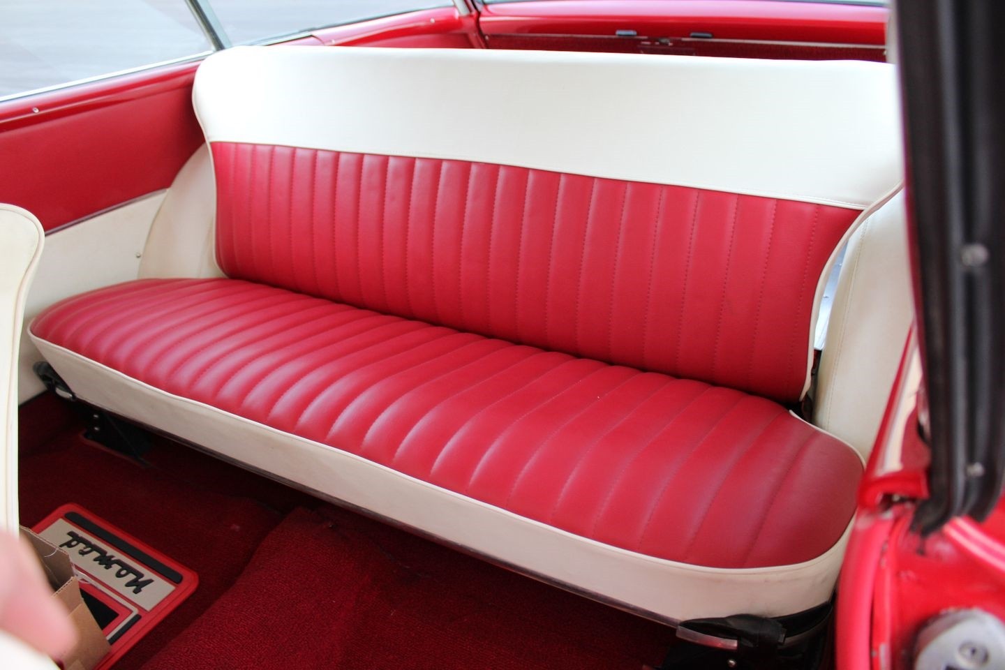 Chevrolet-Nomad-1956-Wagon-34