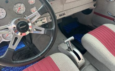 Chevrolet-Nova-1967-Sedan-13