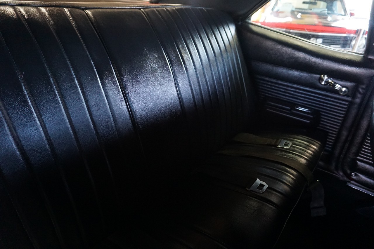 Chevrolet-Nova-1968-Classic-Car-24