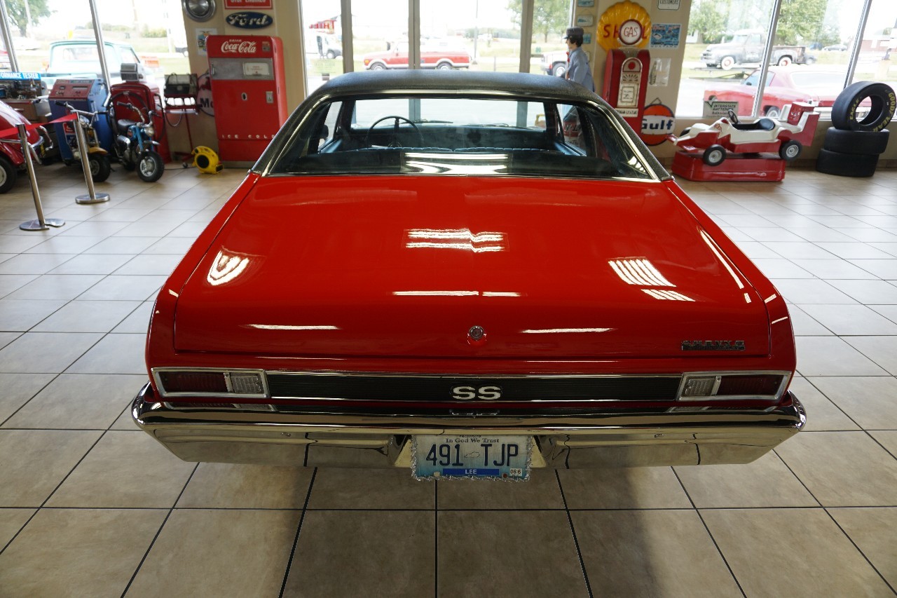 Chevrolet-Nova-1968-Classic-Car-5