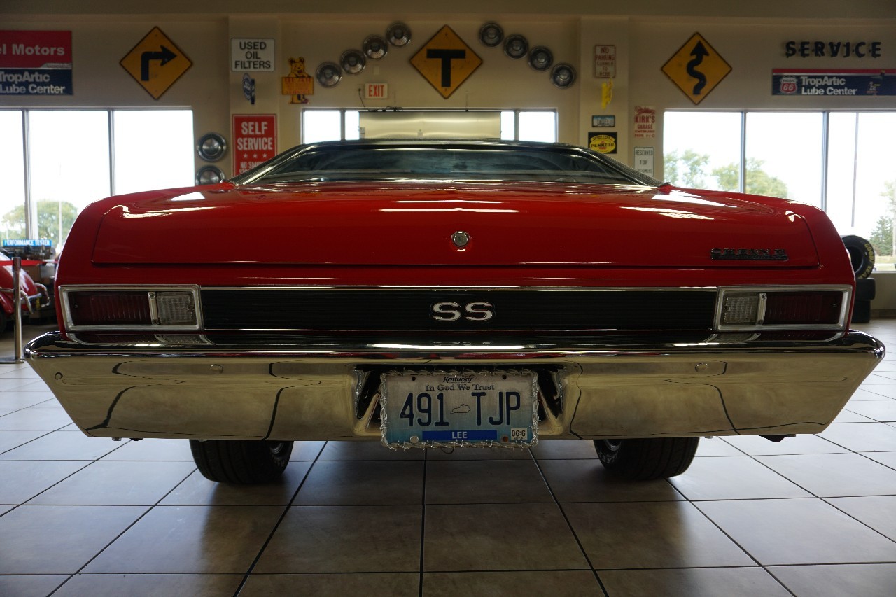 Chevrolet-Nova-1968-Classic-Car-6