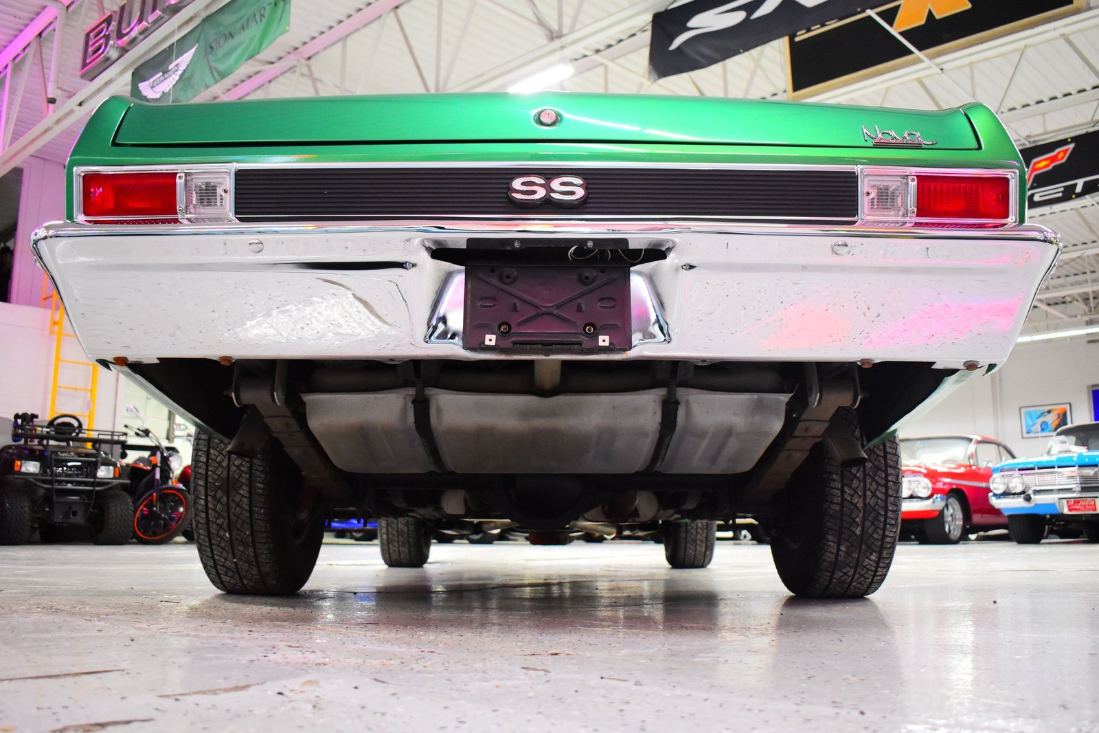 Chevrolet-Nova-1971-13