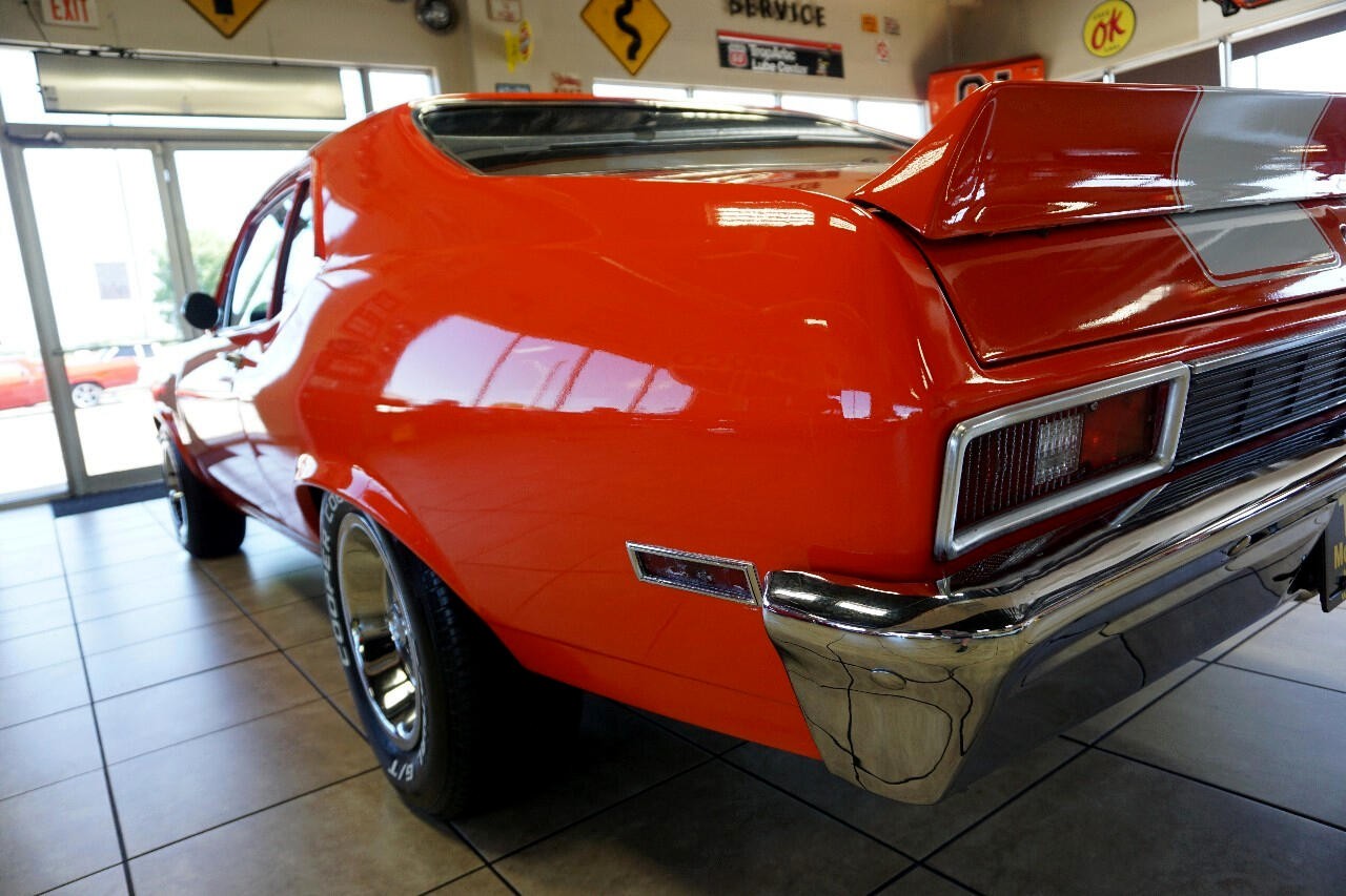 Chevrolet-Nova-1972-Classic-Car-16