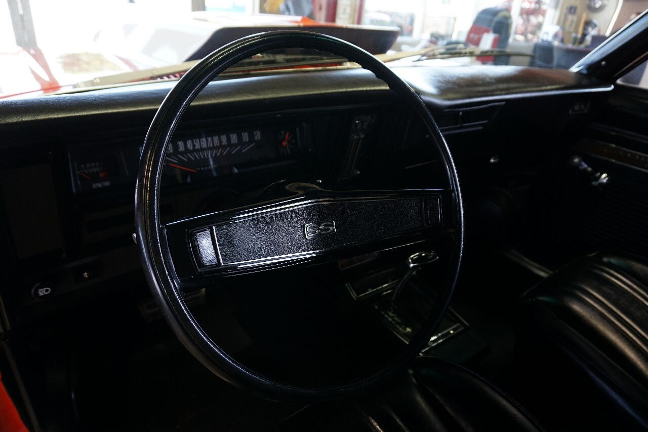 Chevrolet-Nova-1972-Classic-Car-26