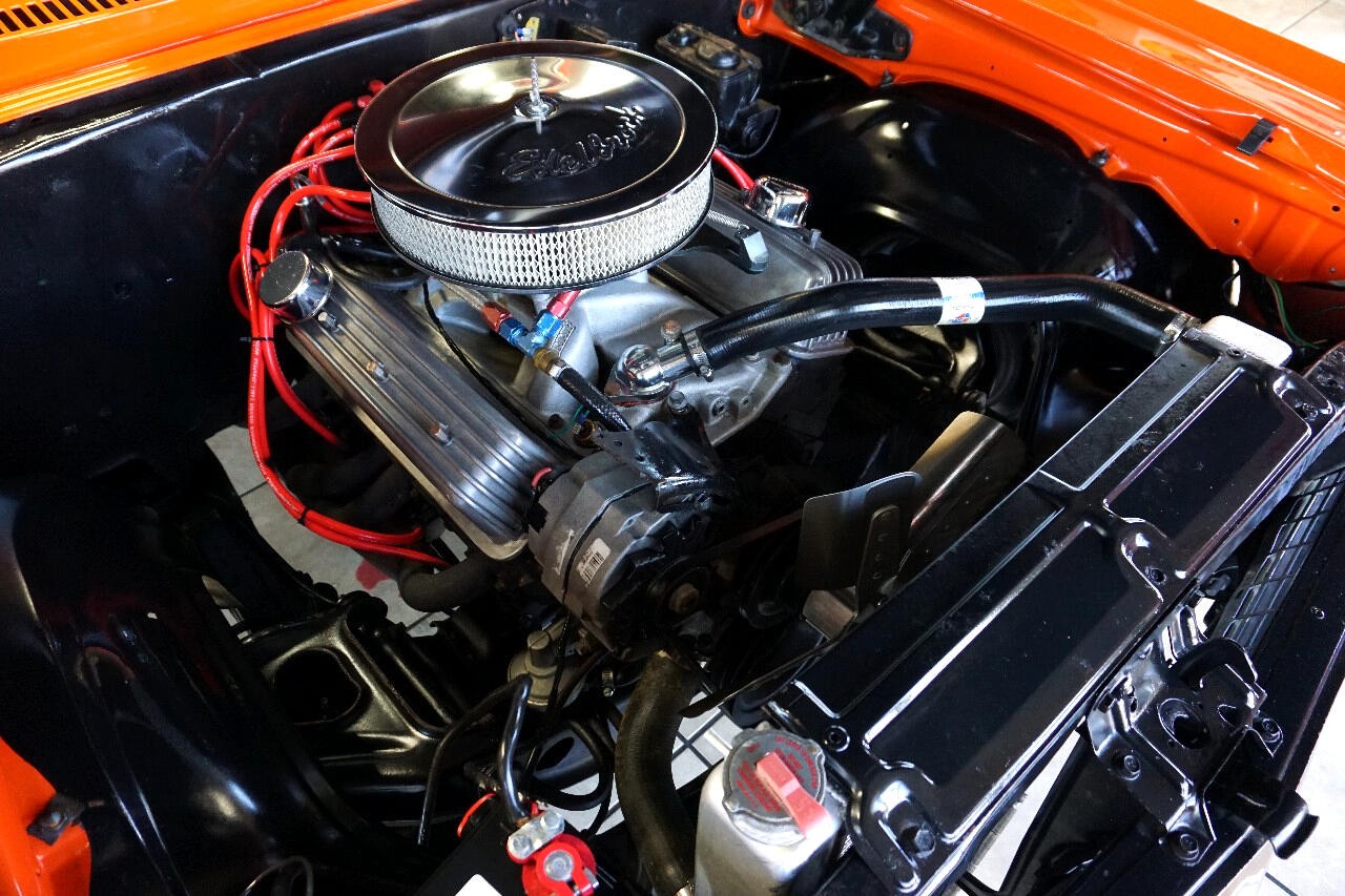 Chevrolet-Nova-1972-Classic-Car-32