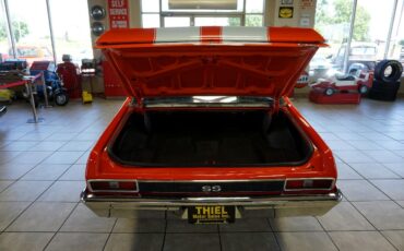 Chevrolet-Nova-1972-Classic-Car-33