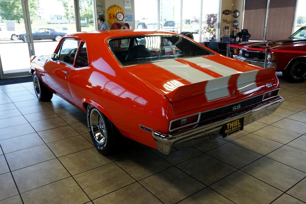 Chevrolet-Nova-1972-Classic-Car-5