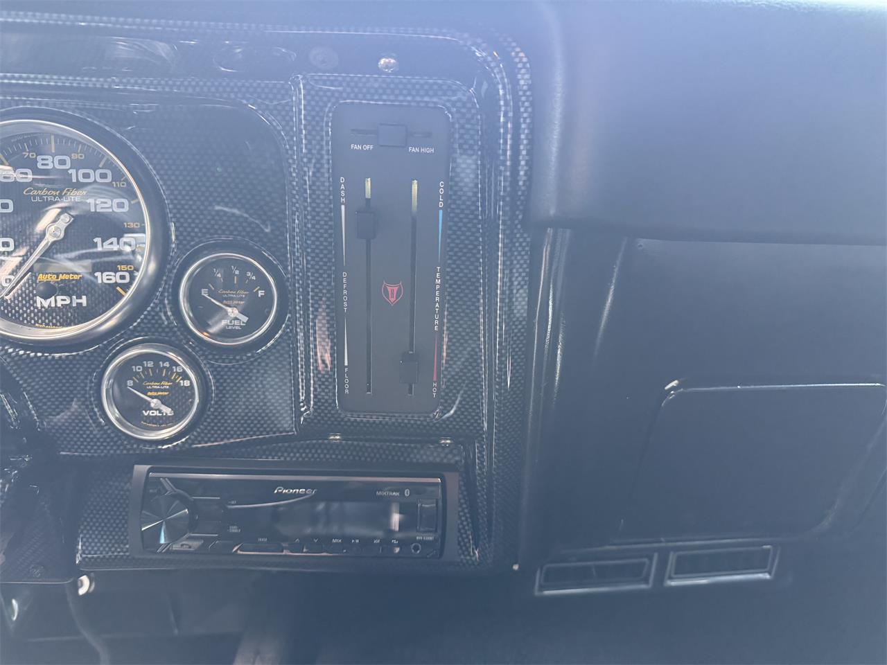 Chevrolet-Nova-ss-1972-Silver-Blsck-11