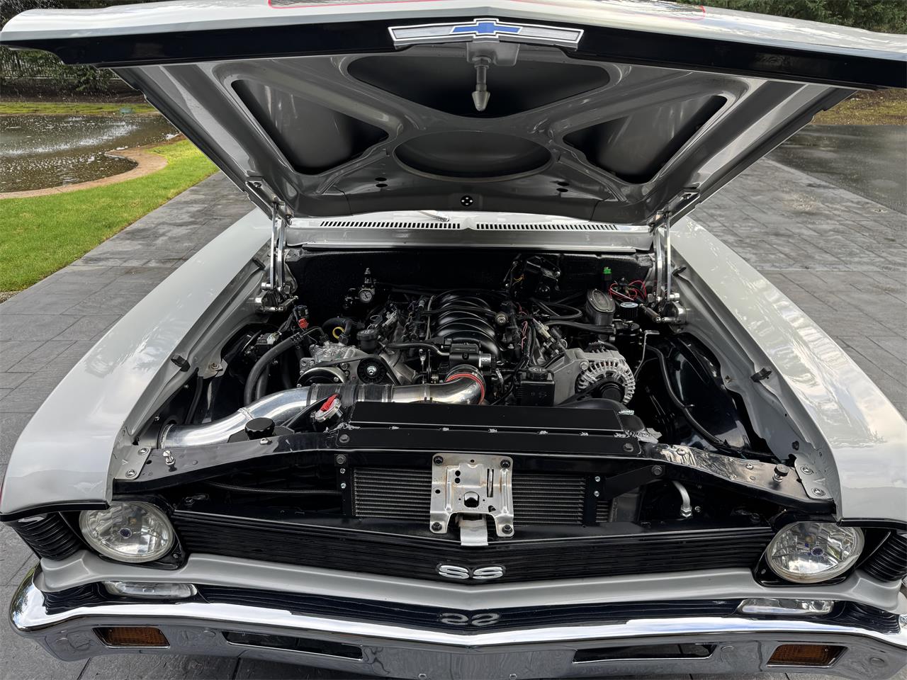 Chevrolet-Nova-ss-1972-Silver-Blsck-5