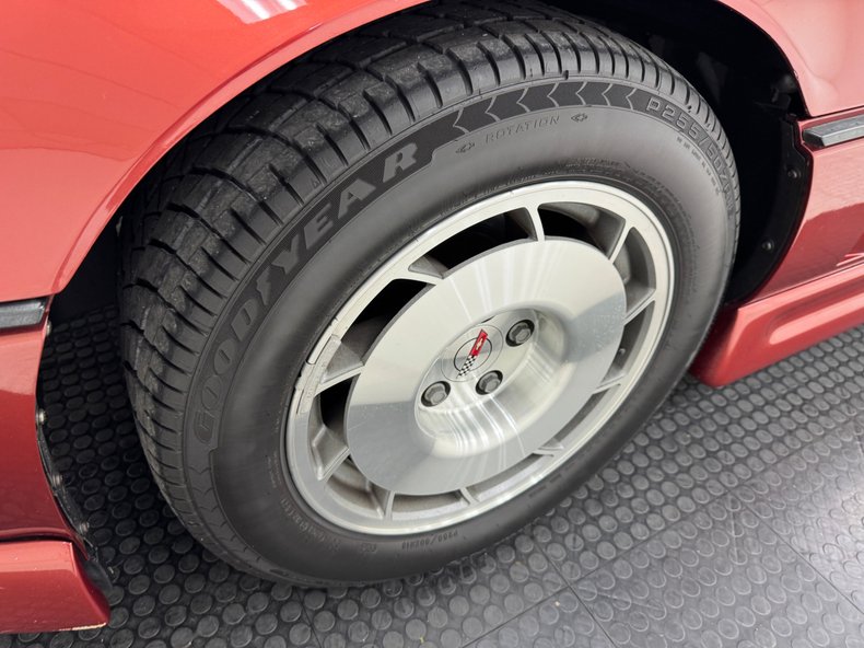 Chevrolet-Other-1986-Flame-Red-Metallic-Tan-20