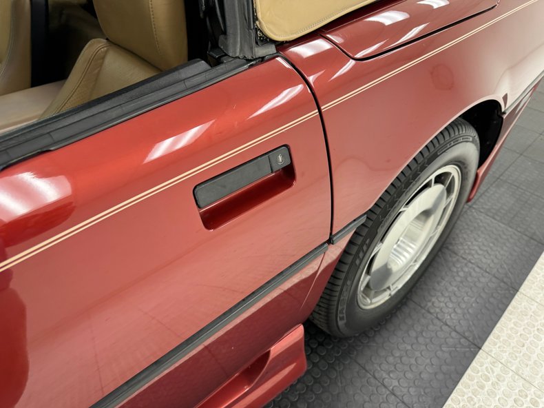 Chevrolet-Other-1986-Flame-Red-Metallic-Tan-23