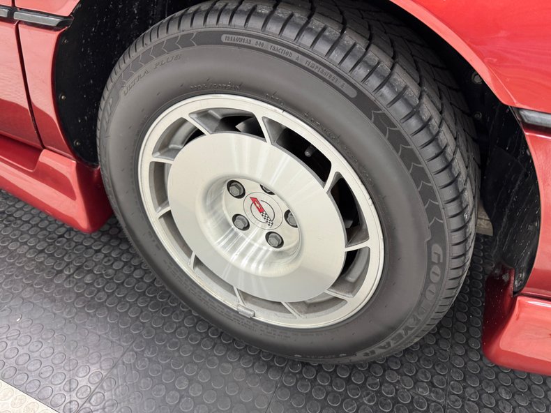 Chevrolet-Other-1986-Flame-Red-Metallic-Tan-25