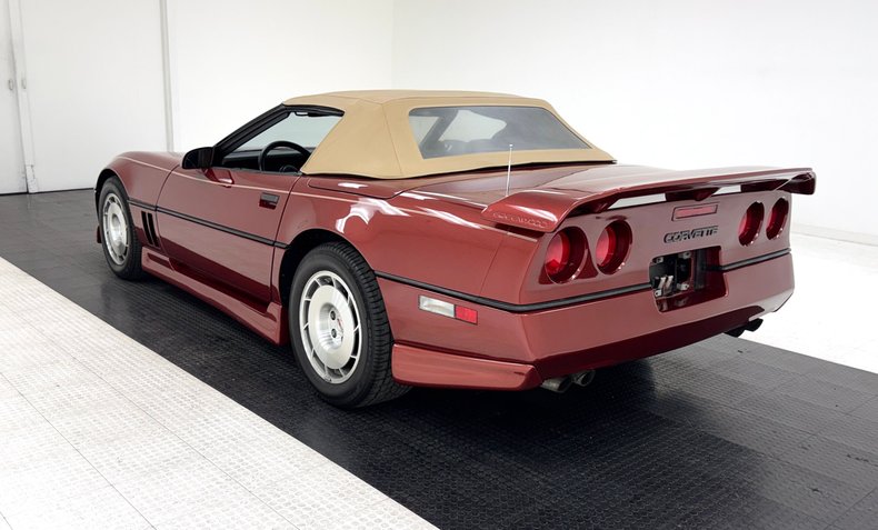 Chevrolet-Other-1986-Flame-Red-Metallic-Tan-4