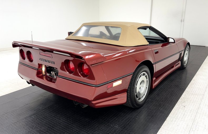 Chevrolet-Other-1986-Flame-Red-Metallic-Tan-46