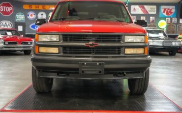 Chevrolet-Other-1994-Red-Gray-10