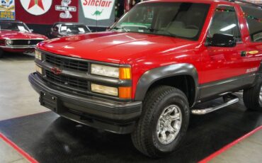 Chevrolet-Other-1994-Red-Gray-11