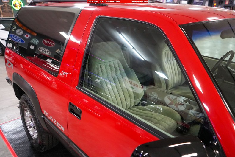 Chevrolet-Other-1994-Red-Gray-15