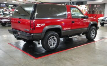 Chevrolet-Other-1994-Red-Gray-22