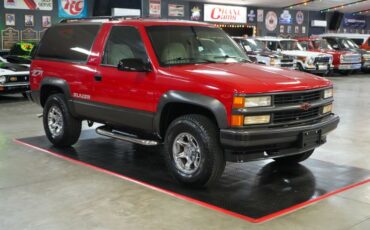 Chevrolet-Other-1994-Red-Gray-24