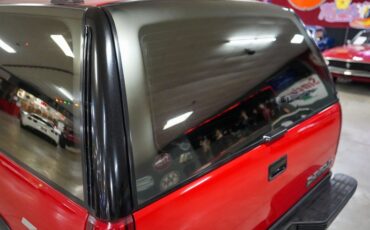 Chevrolet-Other-1994-Red-Gray-34