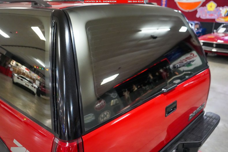 Chevrolet-Other-1994-Red-Gray-34