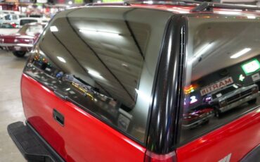 Chevrolet-Other-1994-Red-Gray-35