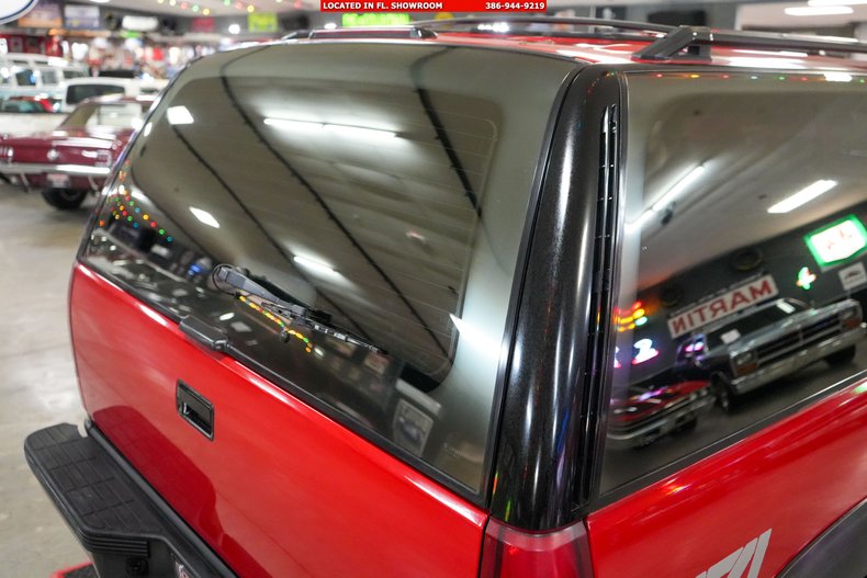 Chevrolet-Other-1994-Red-Gray-35