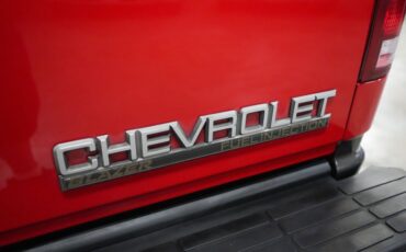 Chevrolet-Other-1994-Red-Gray-38