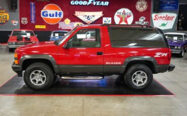 Chevrolet-Other-1994-Red-Gray-4