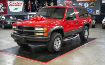 Chevrolet-Other-1994-Red-Gray-42