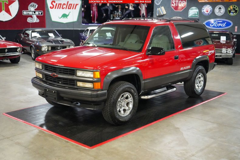 Chevrolet-Other-1994-Red-Gray-43