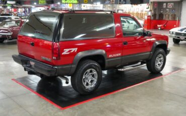 Chevrolet-Other-1994-Red-Gray-44