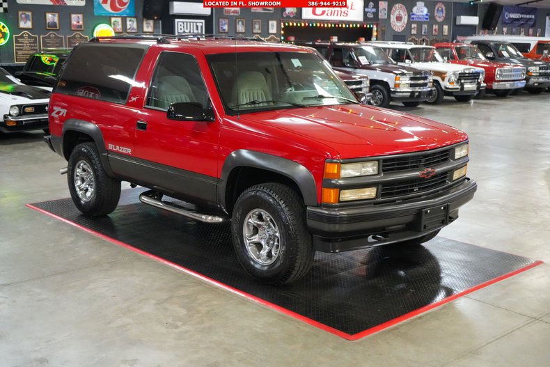 Chevrolet-Other-1994-Red-Gray-45