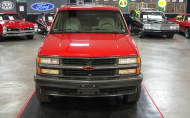 Chevrolet-Other-1994-Red-Gray-46