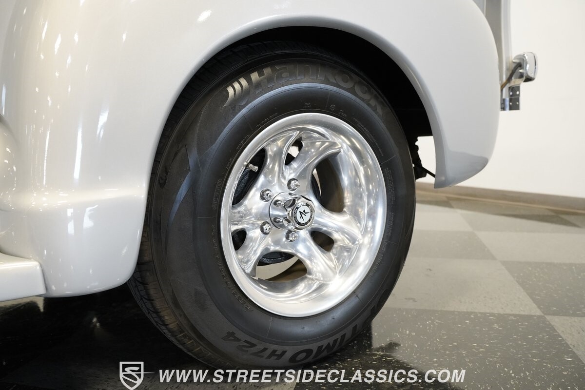 Chevrolet-Other-Pickups-1953-Pickup-Truck-13