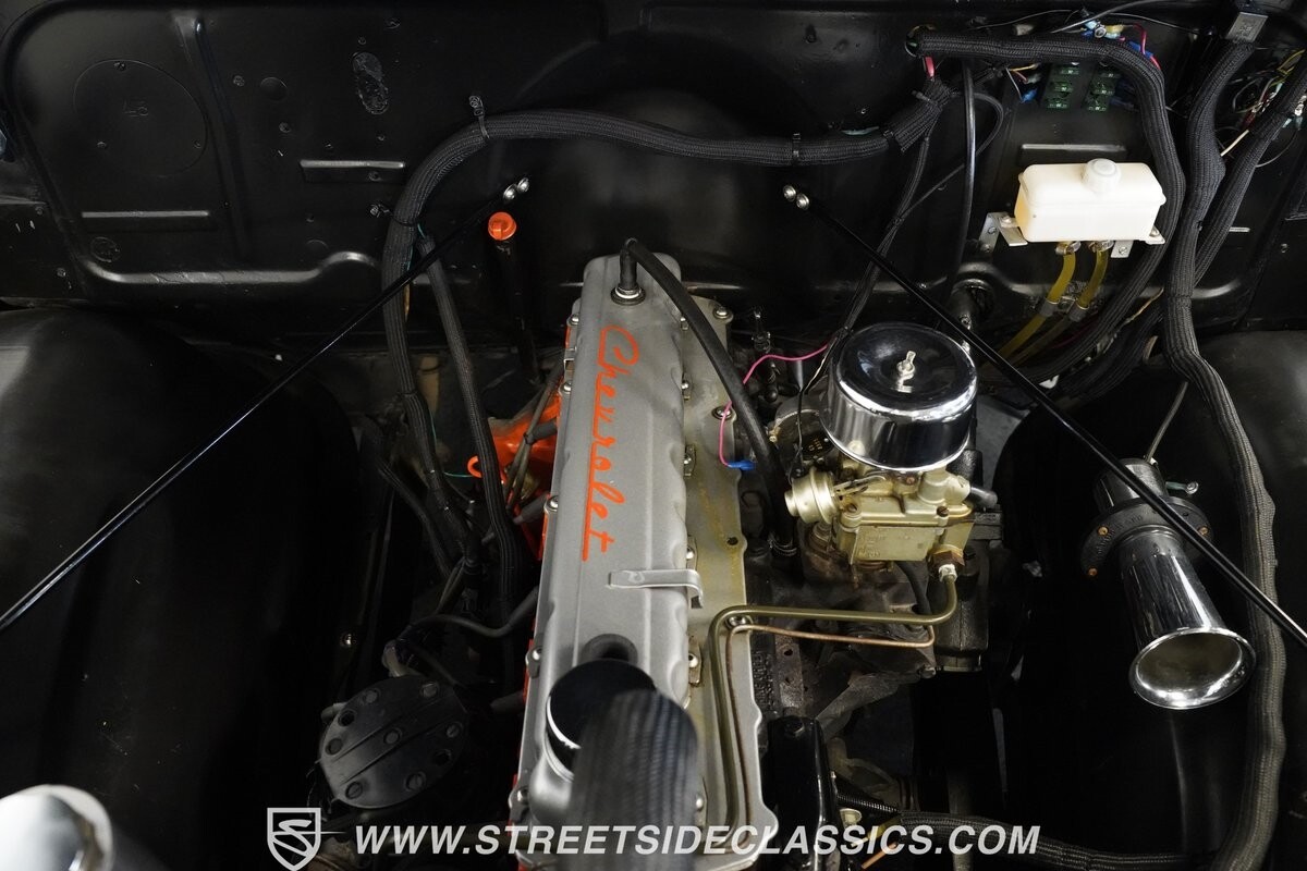 Chevrolet-Other-Pickups-1953-Pickup-Truck-4