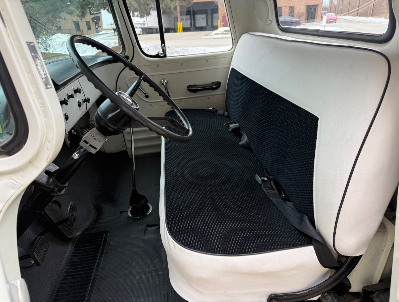 Chevrolet-Other-Pickups-1957-22