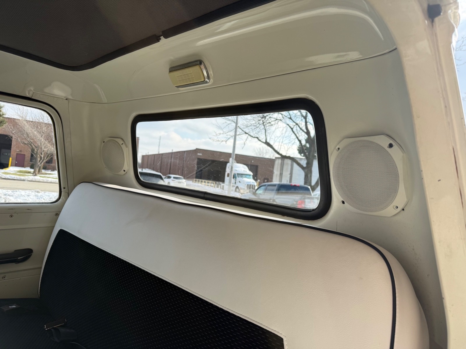 Chevrolet-Other-Pickups-1957-27