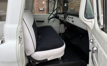 Chevrolet-Other-Pickups-1957-30