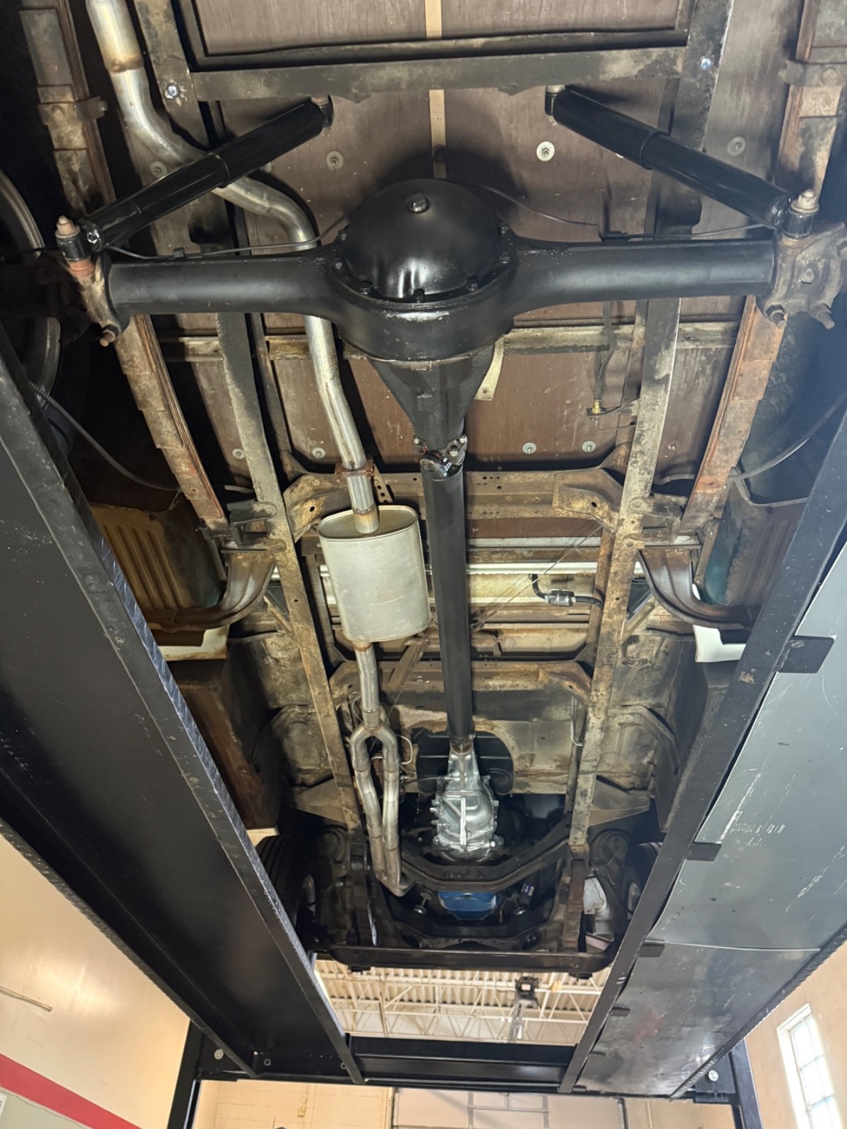 Chevrolet-Other-Pickups-1957-35