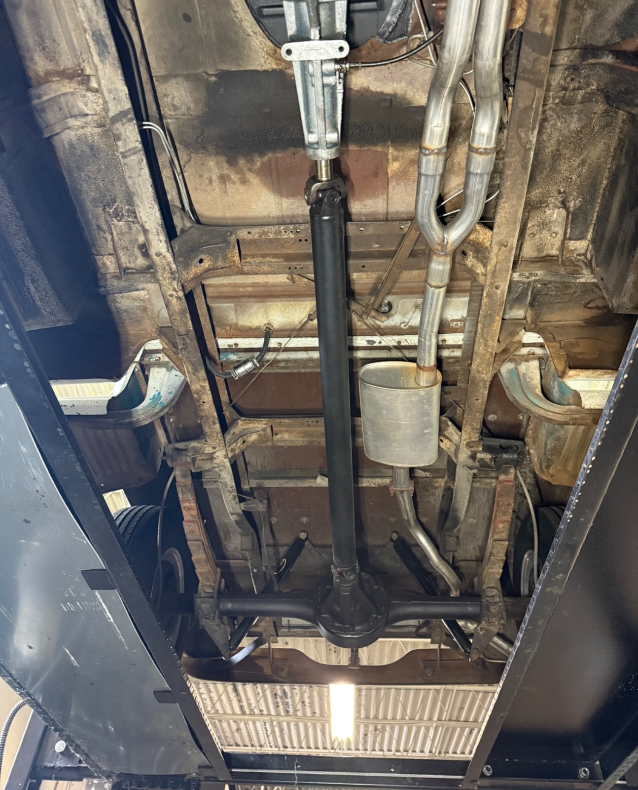 Chevrolet-Other-Pickups-1957-37