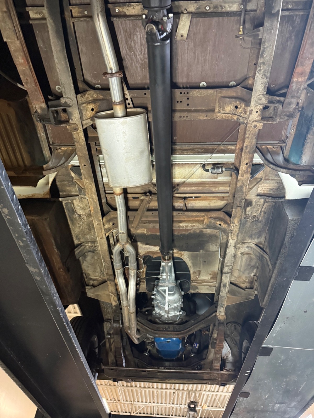 Chevrolet-Other-Pickups-1957-38