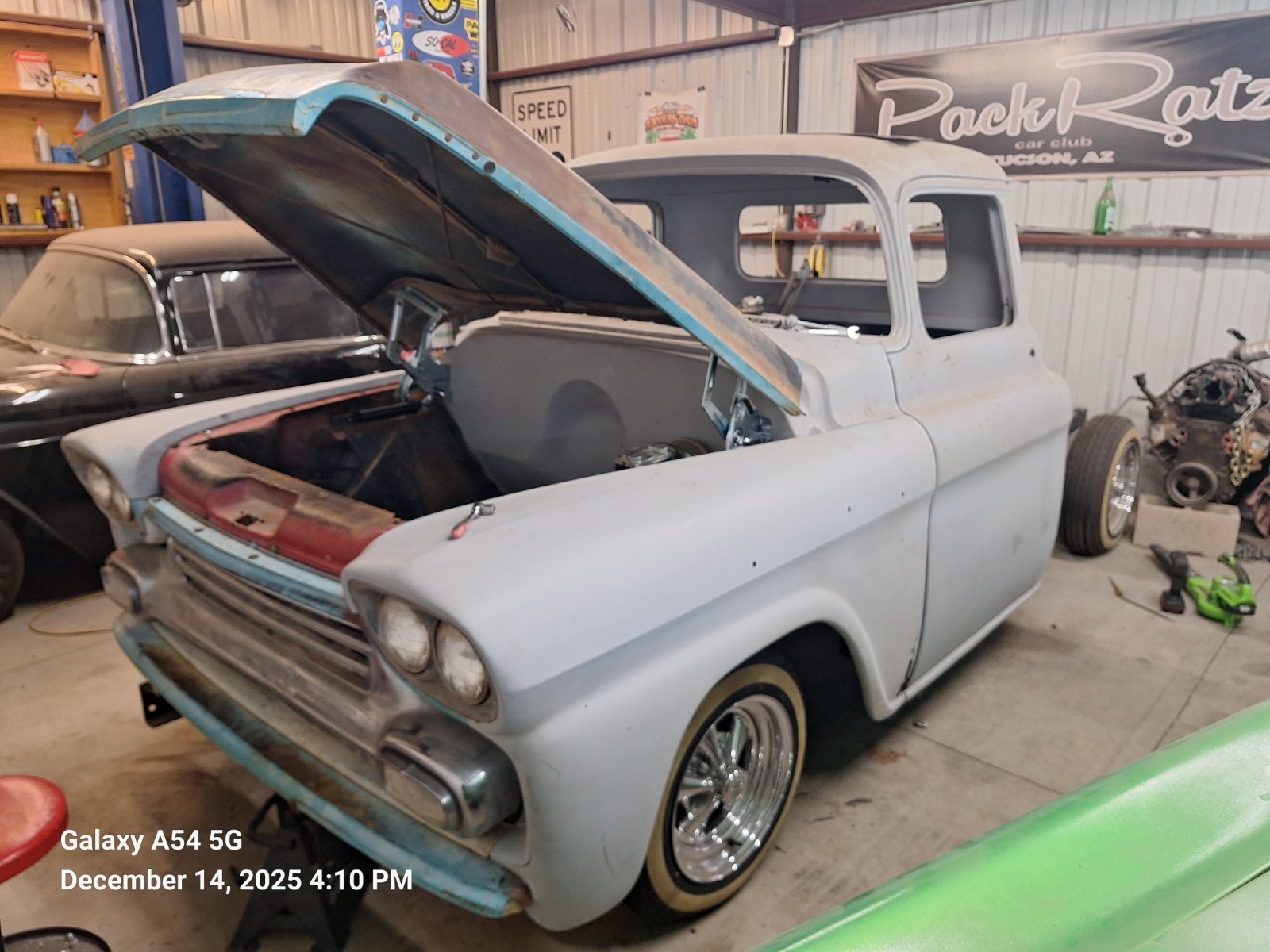 Chevrolet-Other-Pickups-1958-Standard-Cab-Pickup-9